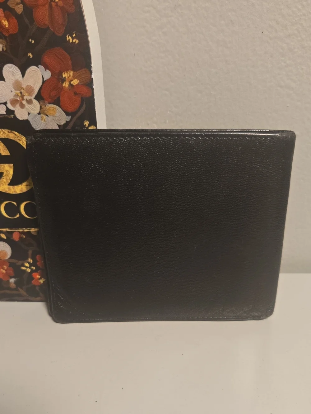 Gucci elegant black